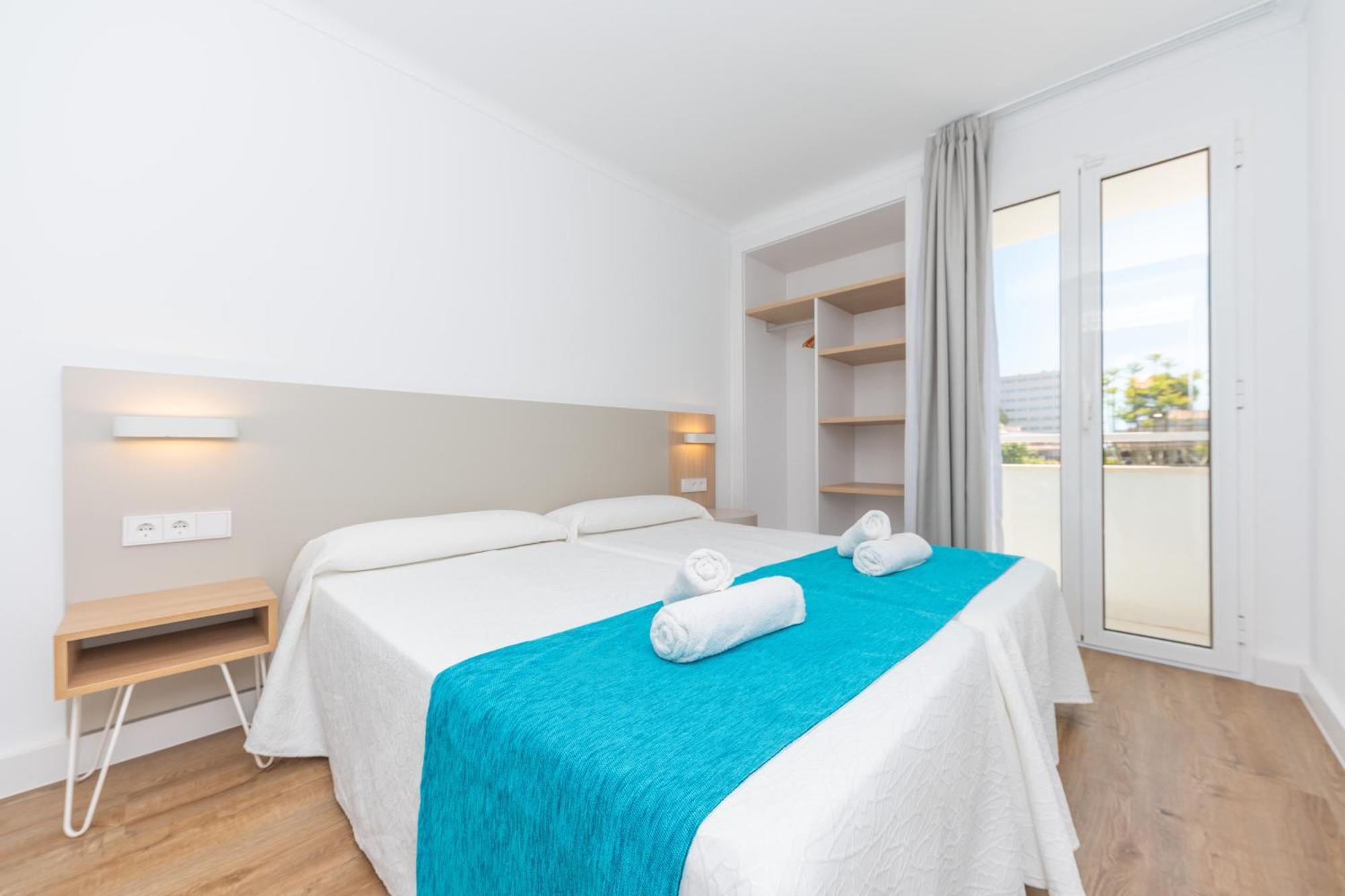 Apartamentos Massanet Canyamel  Exteriör bild
