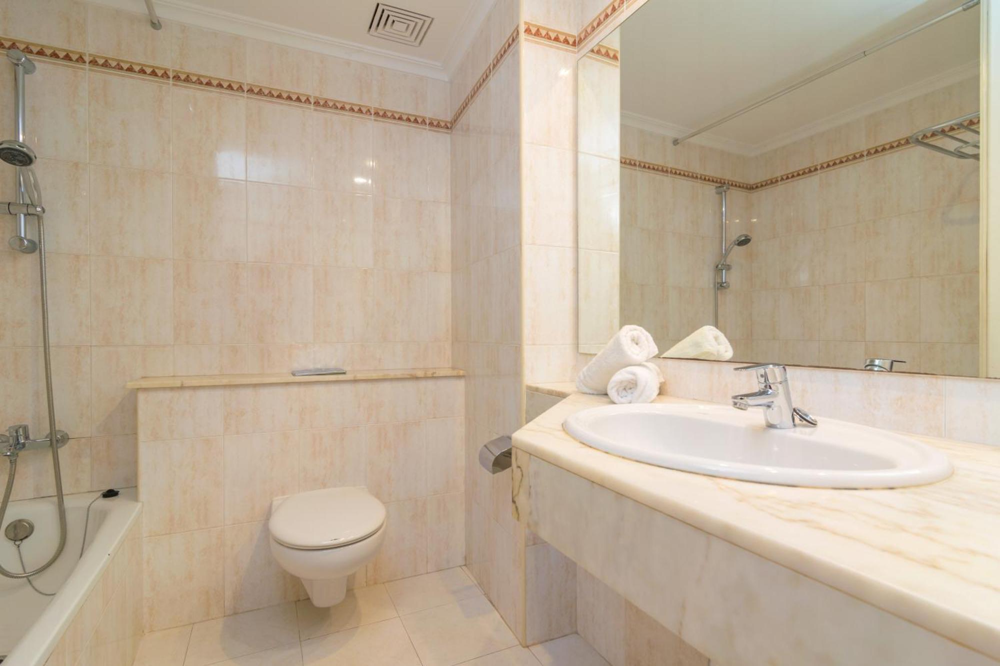 Apartamentos Massanet Canyamel  Exteriör bild